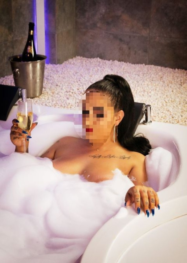 Индивидуалка Дина фото № 2 в городе Котлас